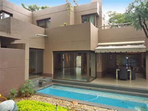 3 Bed House in Khyber Rock
