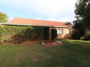 4 Bed House in Merryhill