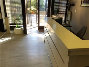 3000 m² Industrial space in Robertsham