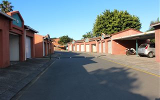 2 Bedroom Duplex in Arboretum