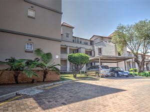 1 Bed Apartment in Edenglen