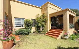 3 Bedroom Cluster in Bromhof