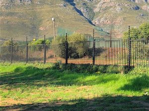 799 m² Land available in La Pastorale