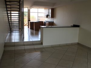 2 Bed Townhouse in Lyttelton Manor