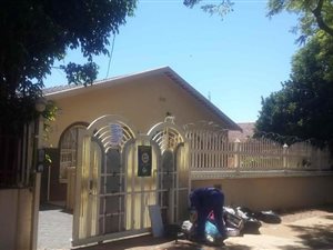 3 Bedroom House in Laudium