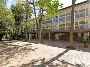 1.5 Bed Apartment in Hurl Park