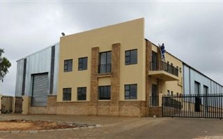 1138 m² Industrial space in Clayville