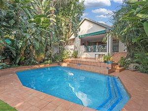 4 Bed House in Bramley