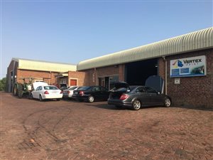 200 m² Commercial space in Shakas Rock