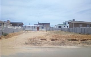 618 m² Land available in Malmesbury