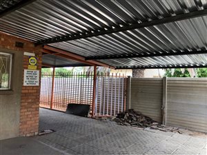 4 Bed House in Homestead