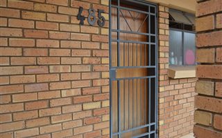 1 Bedroom Apartment in Karen Park