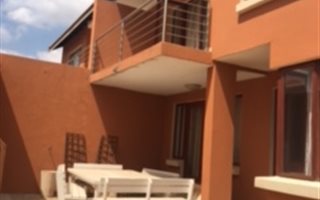 3 Bedroom House in Carlswald North Estate