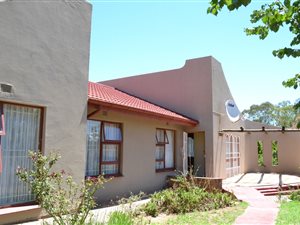4 Bedroom House in Aliwal North