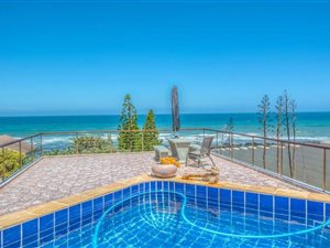 3 Bedroom House in Kini Bay