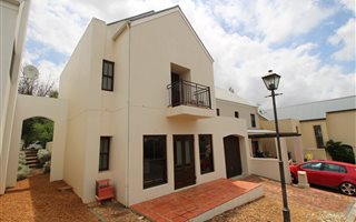 3 Bedroom House in Welgevonden Estate