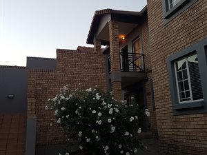 2 Bed Townhouse in Meyersdal