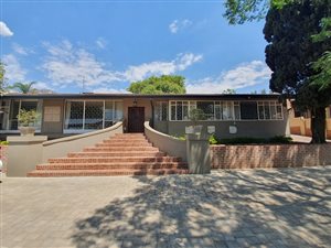 5 Bed House in Groenkloof