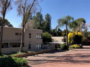 2 Bed Apartment in Bryanston East
