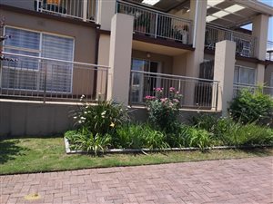 3 Bed Townhouse in Vanderbijlpark SW5