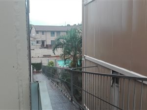 3 Bed Duplex in Montclair