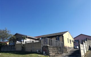 2 Bedroom House in Sparks Estate