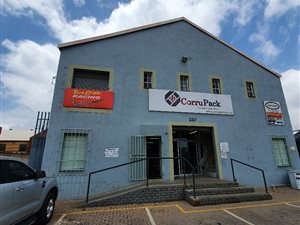 260 m² Industrial space in Hennopspark