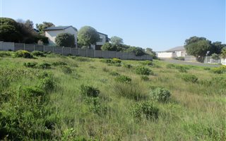 595 m² Land available in Franskraal