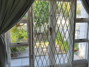 2 Bed Flat in Rondebosch East