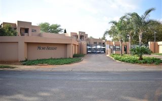 1 Bedroom Apartment in Waterkloof Ridge
