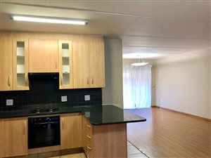 3 Bed Apartment in Vanderbijlpark SE8