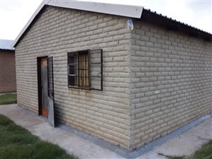 2 Bed House in Ezibeleni