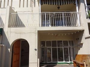 2 Bed Apartment in Fairland