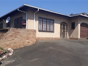 2 Bed Simplex in Empangeni Central
