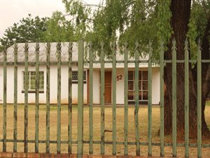 2 Bed House in Strubenvale