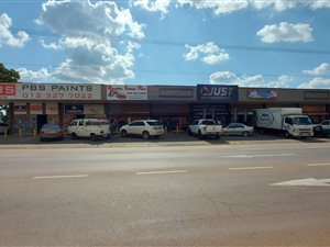 4414 m² Retail Space in Pretoria West