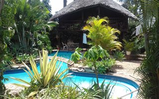 1.5 Bedroom Garden Cottage in Fairview
