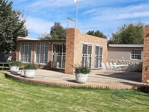 17.1 ha Farm in Meyerton