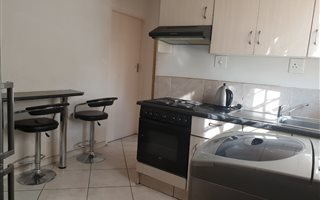 3 Bedroom House in Olievenhoutbosch