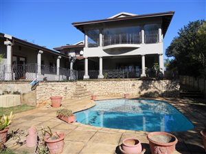 4 Bed House in Waterfall
