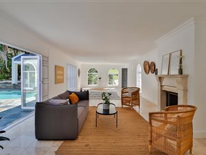 4 Bed House in Constantia Upper
