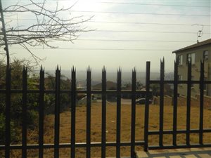 414 m² Land available in Highveld Park