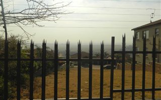 414 m² Land available in Highveld Park