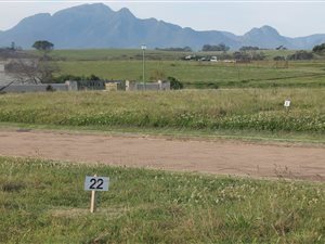 678 m² Land available in Le Grand Golf Estate