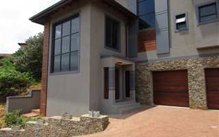 4 Bedroom House in Westbrook