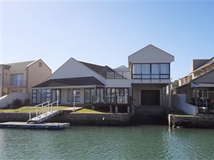 4 Bed House in Royal Alfred Marina