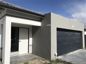 4 Bed House in Tableview