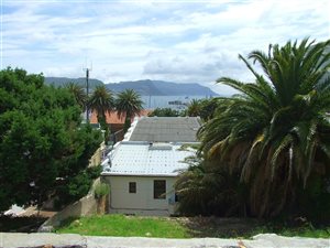 187 m² Land available in Simons Town
