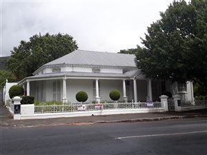 997 m² Office Space in Paarl