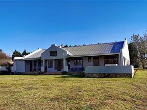 3 Bed House in Dullstroom